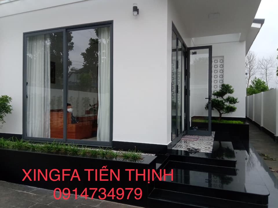 Cửa đi nhôm Xingfa Xám ghi